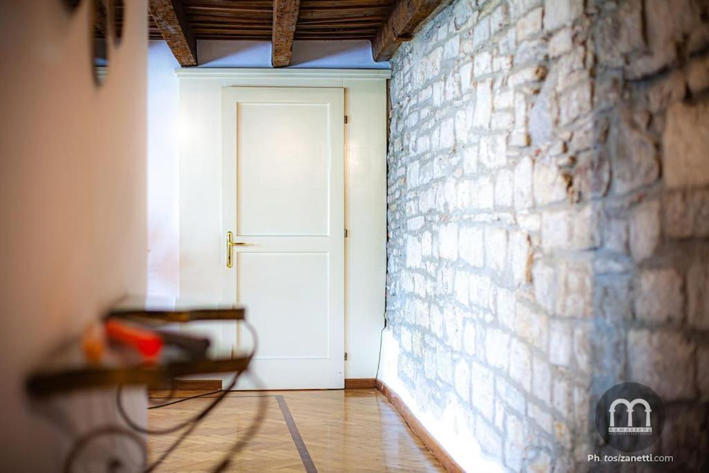 Flora Inn, Namaste - Vista Colli Бергамо Екстериор снимка